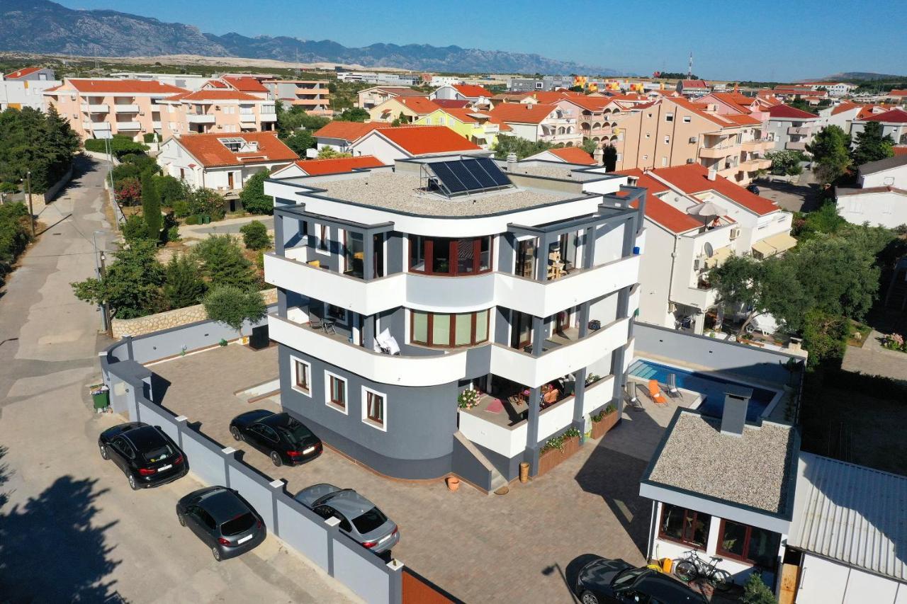 Villa Mariella Novalja Exterior photo
