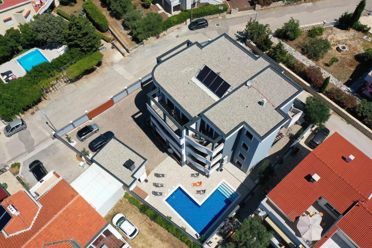Villa Mariella Novalja Exterior photo